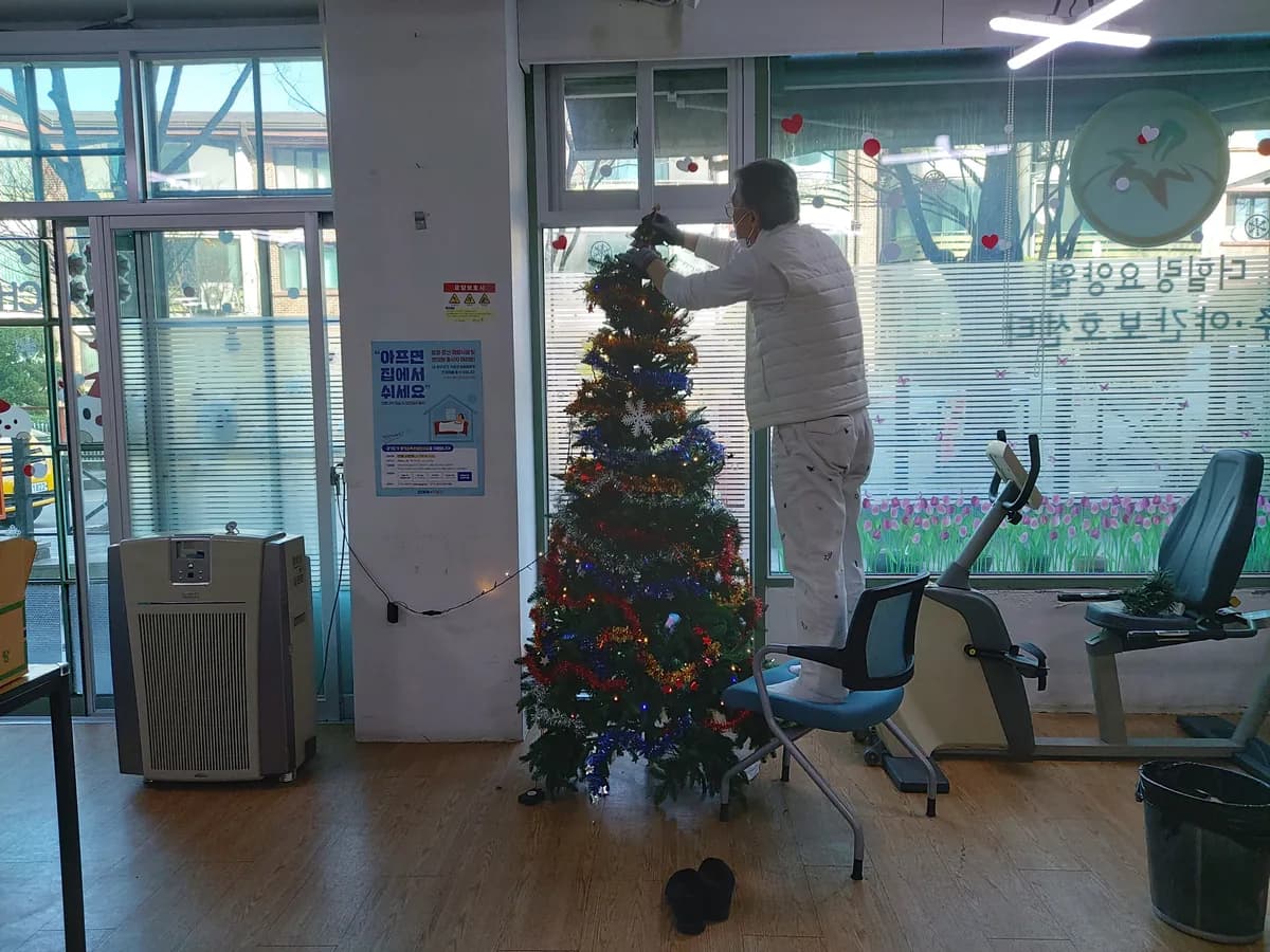 더힐링주간보호센터 이미지 1