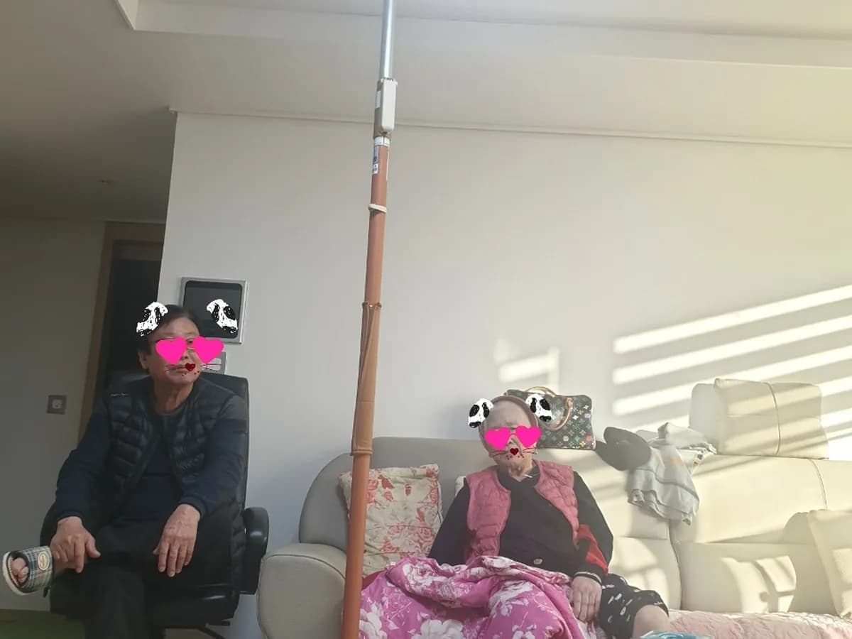 엠보스재가노인복지센터 이미지 2