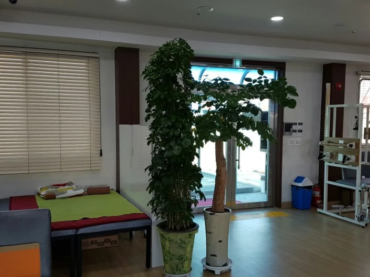 부모사랑노인복지센터 이미지 6