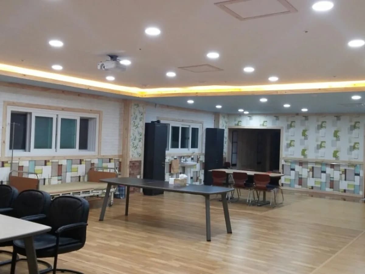 예산노인복지센터 이미지 6