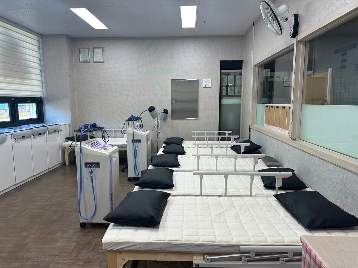 광양희망노인복지센터 이미지 1