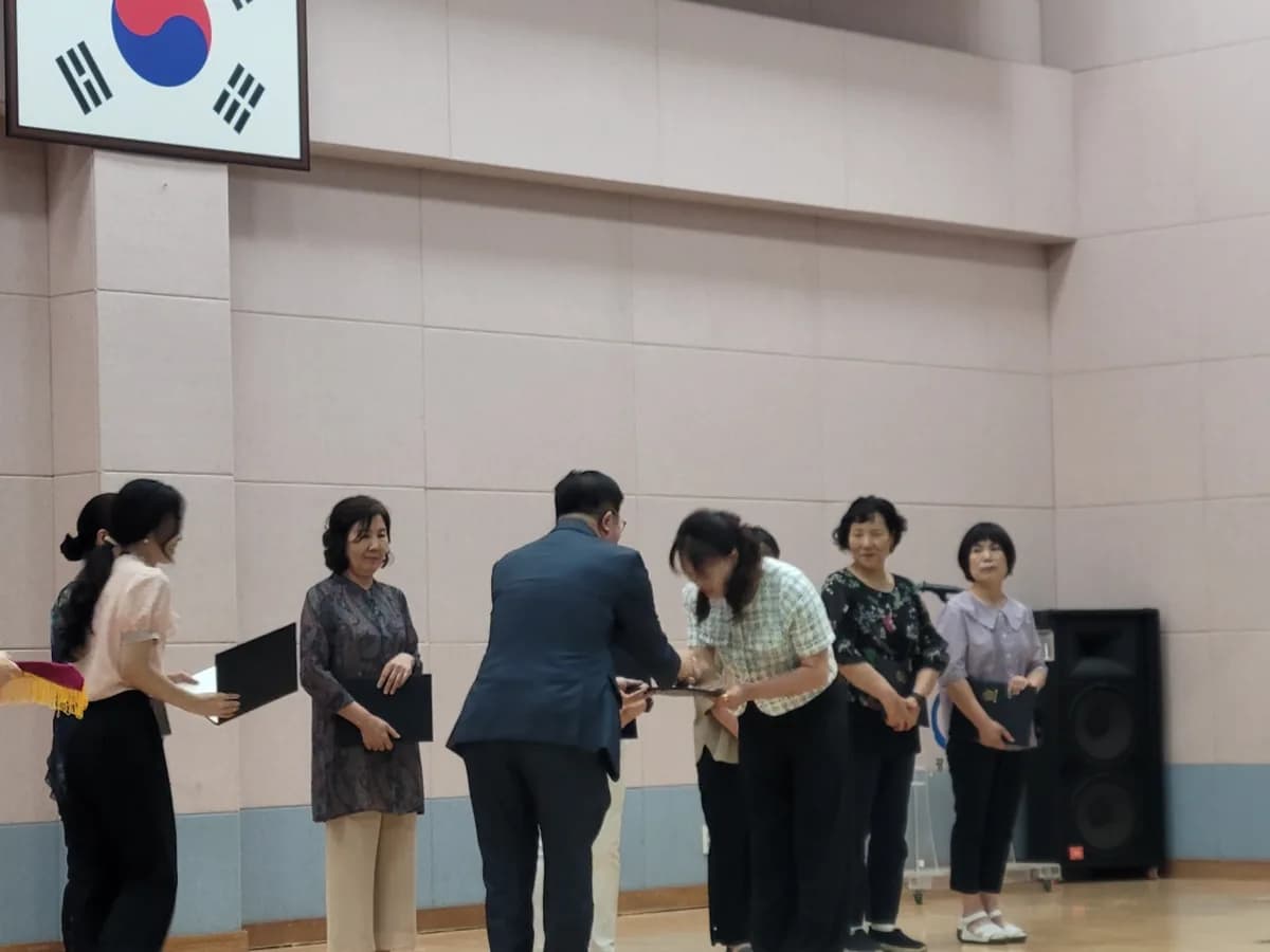 단비노인복지센터 이미지 4