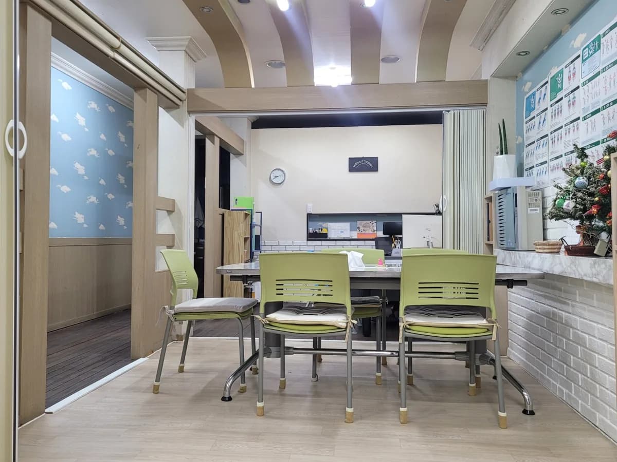 샘물노인복지센터 이미지 3