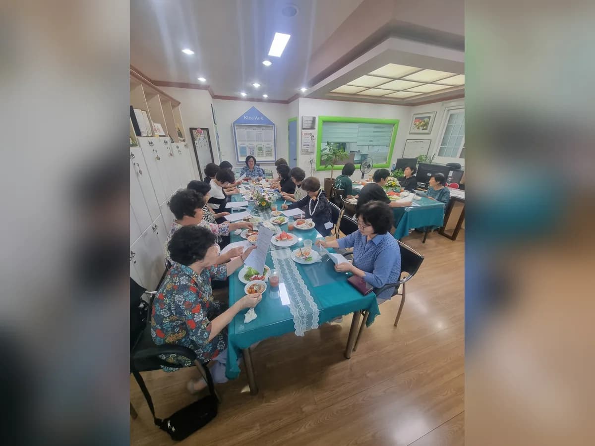 빛가람노인케어센터 이미지 1