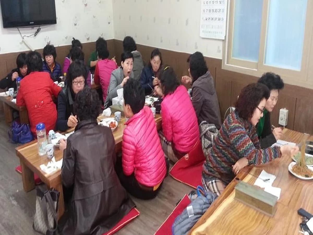해피케어실버요양센터 이미지 6