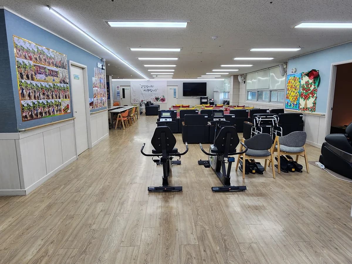 진영노인복지센터 이미지 7