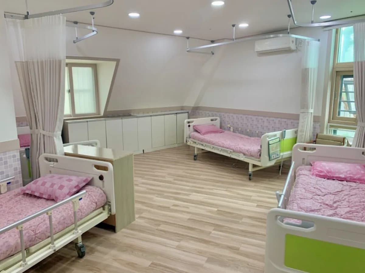 한세노인복지센터 이미지 5
