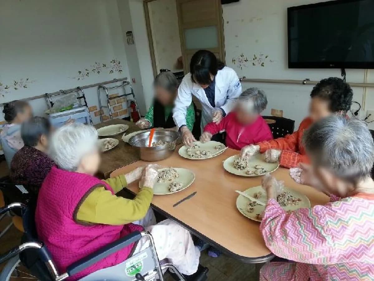 선재노인전문요양원 이미지 7