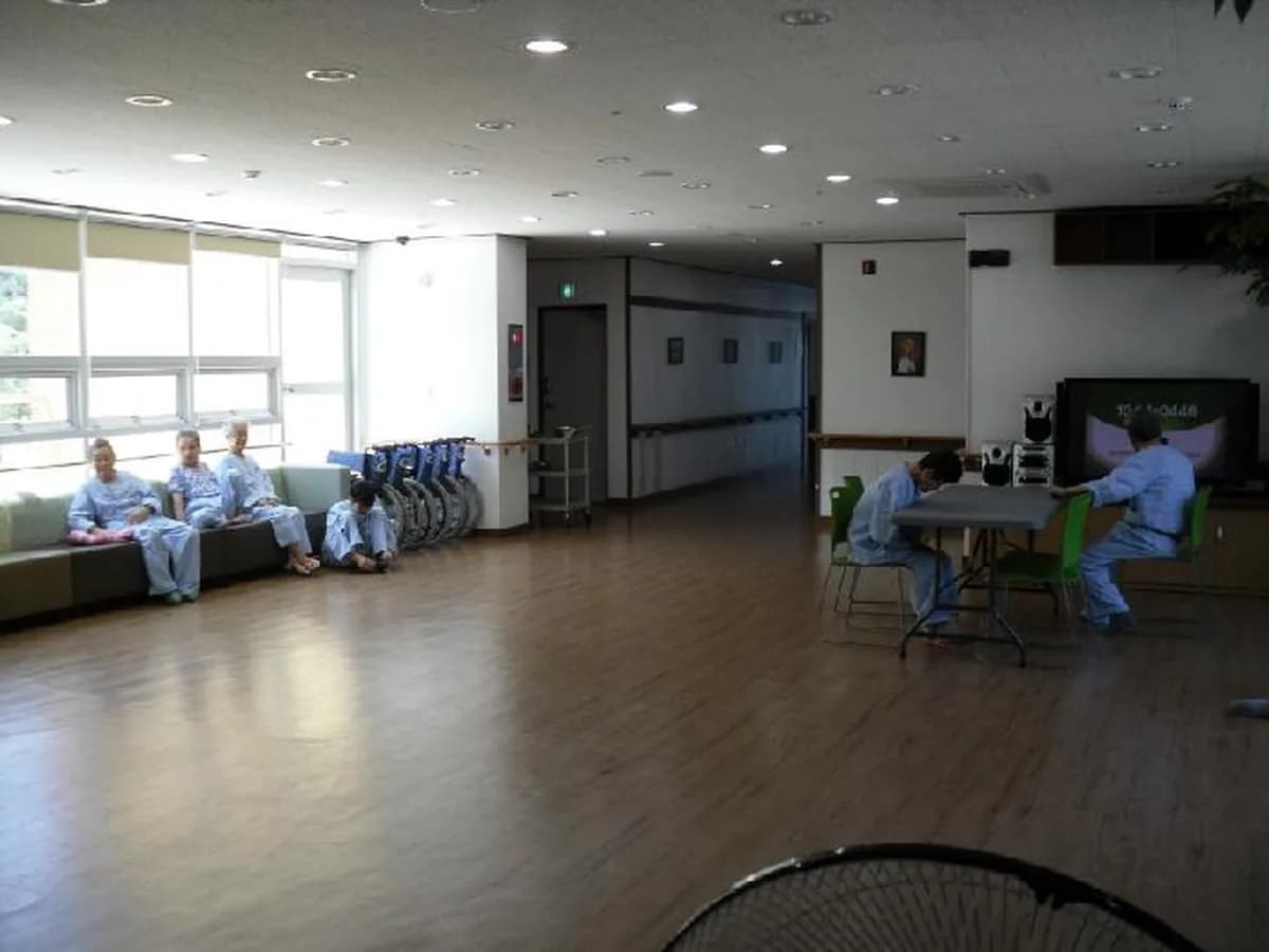늘푸른실버타운 이미지 2