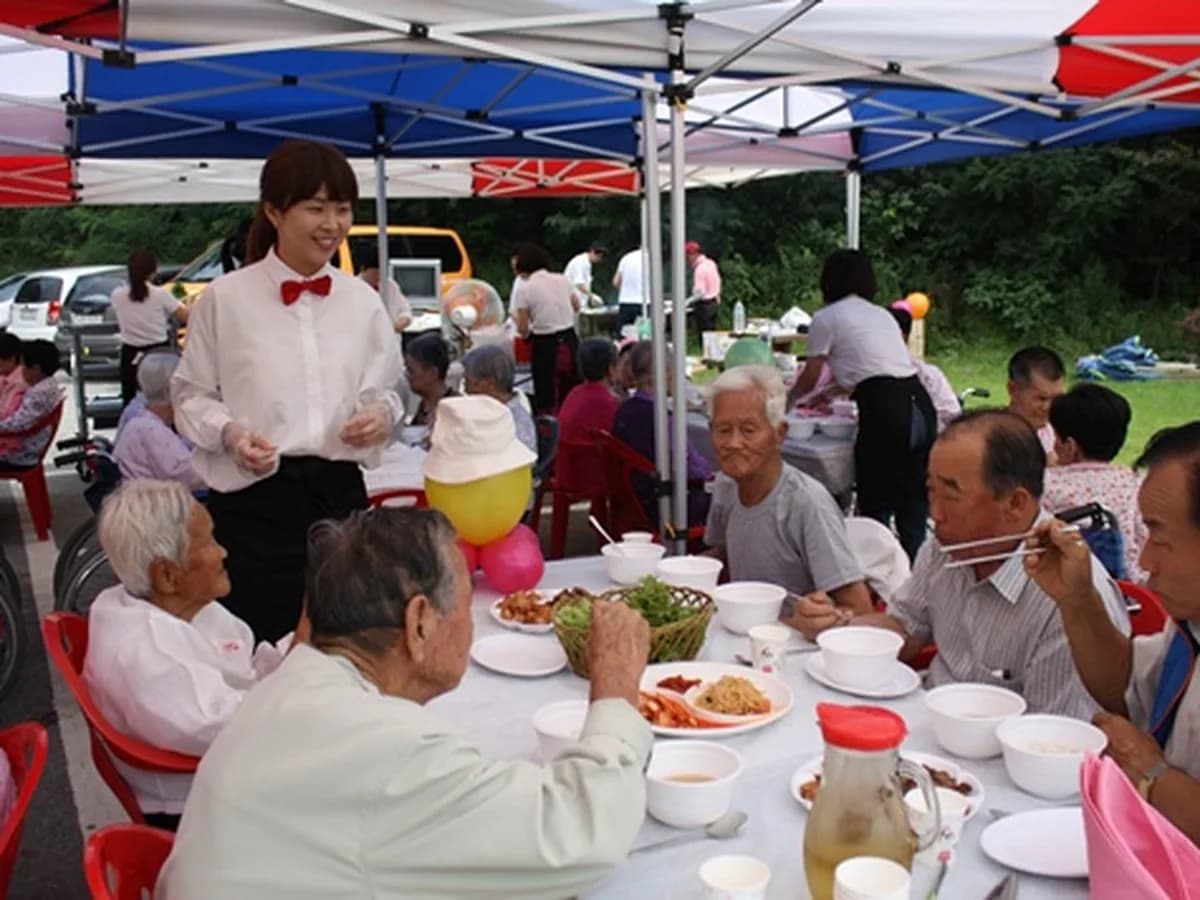 평택시노인전문요양원 이미지 5