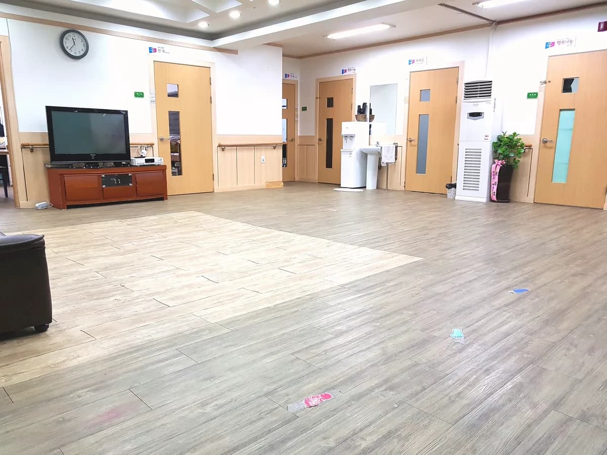 +행복한요양원 이미지 3