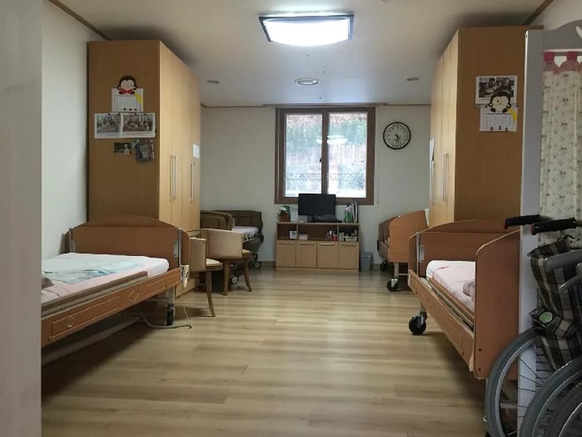 너싱홈그린힐 이미지 2