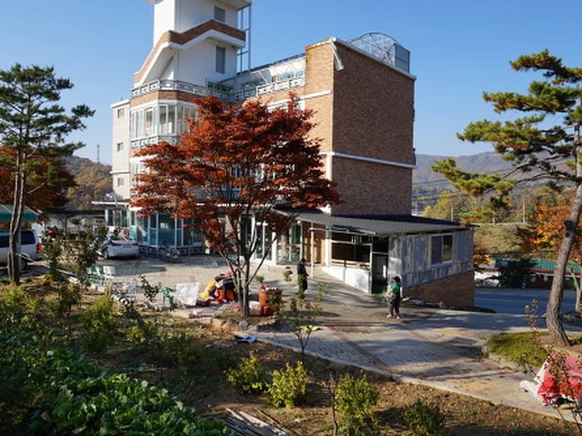 늘푸른노인요양원 이미지 1