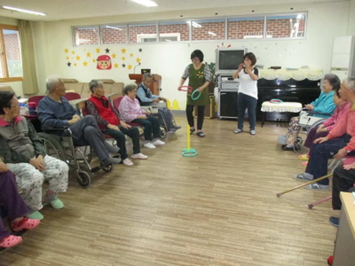 성암노인복지센터 이미지 4