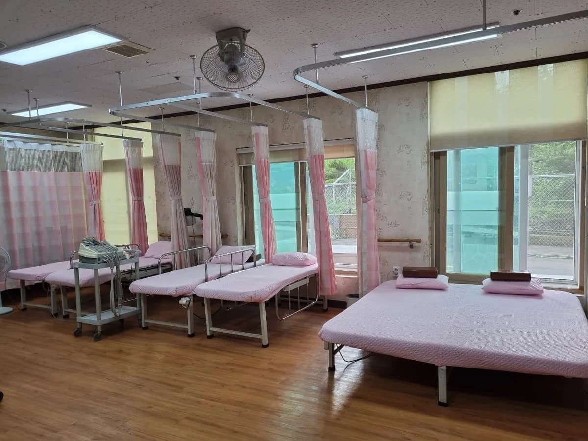 서전주요양원 이미지 2
