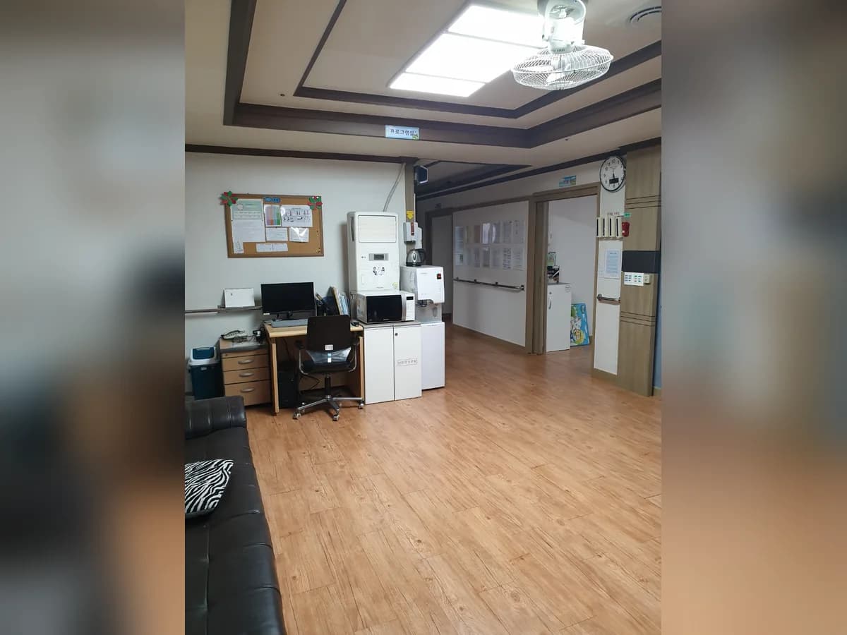 즐거운실버홈 이미지 6