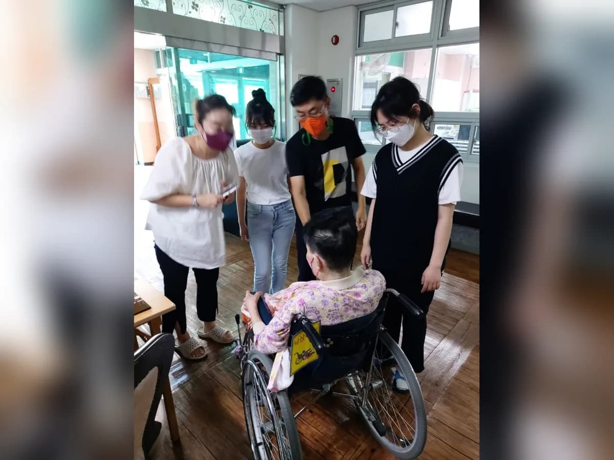 장미노인요양원 이미지 2