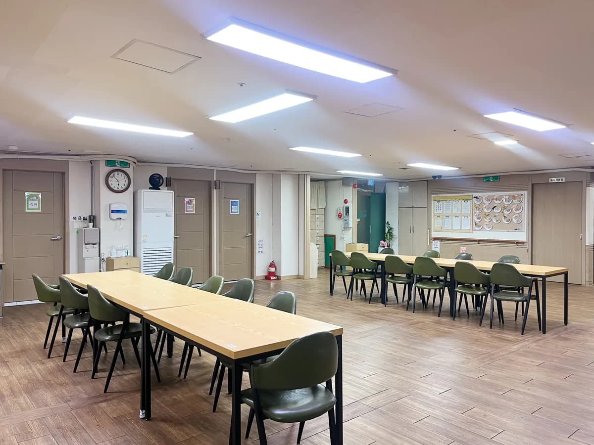 예사랑재활데이케어센터 이미지 1