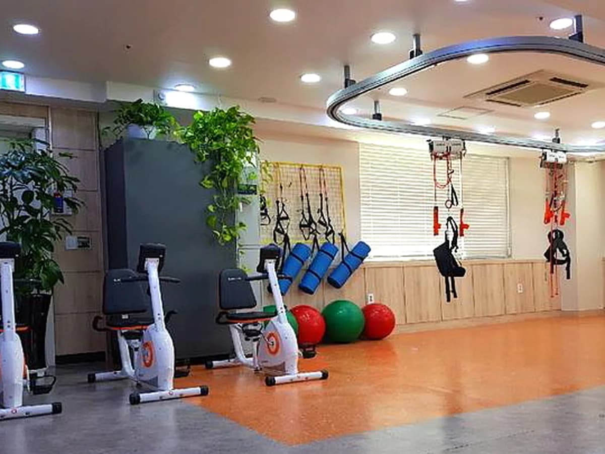 행복 데이케어센터 이미지 8