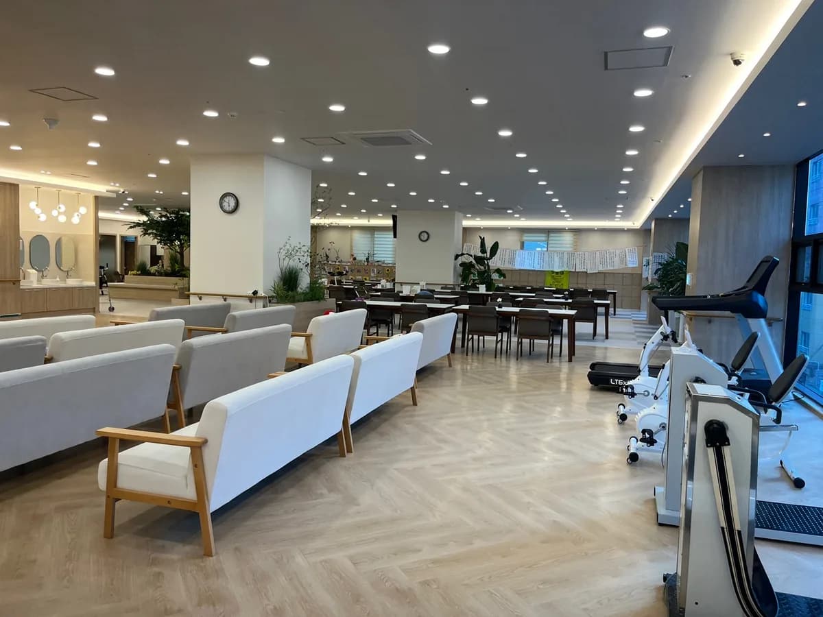 ㈜케어링 주간보호센터 부산 사하점 이미지 5