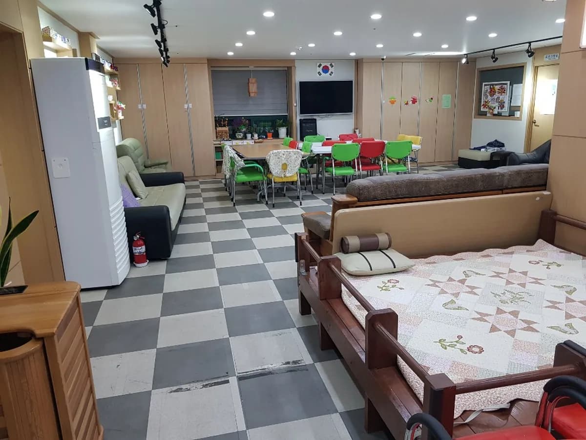 두드림주간보호센터 이미지 2