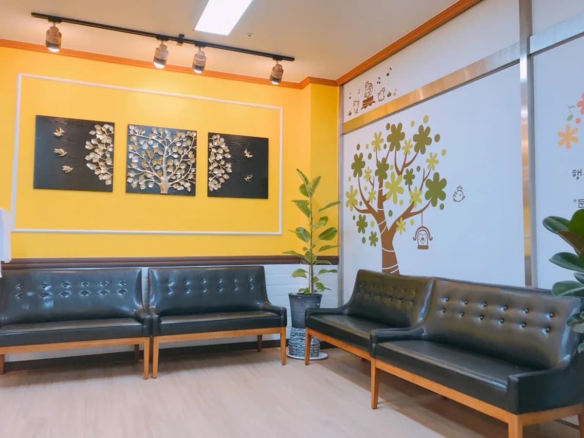 (주)케어링 주간보호센터 대전 둔산점 이미지 8