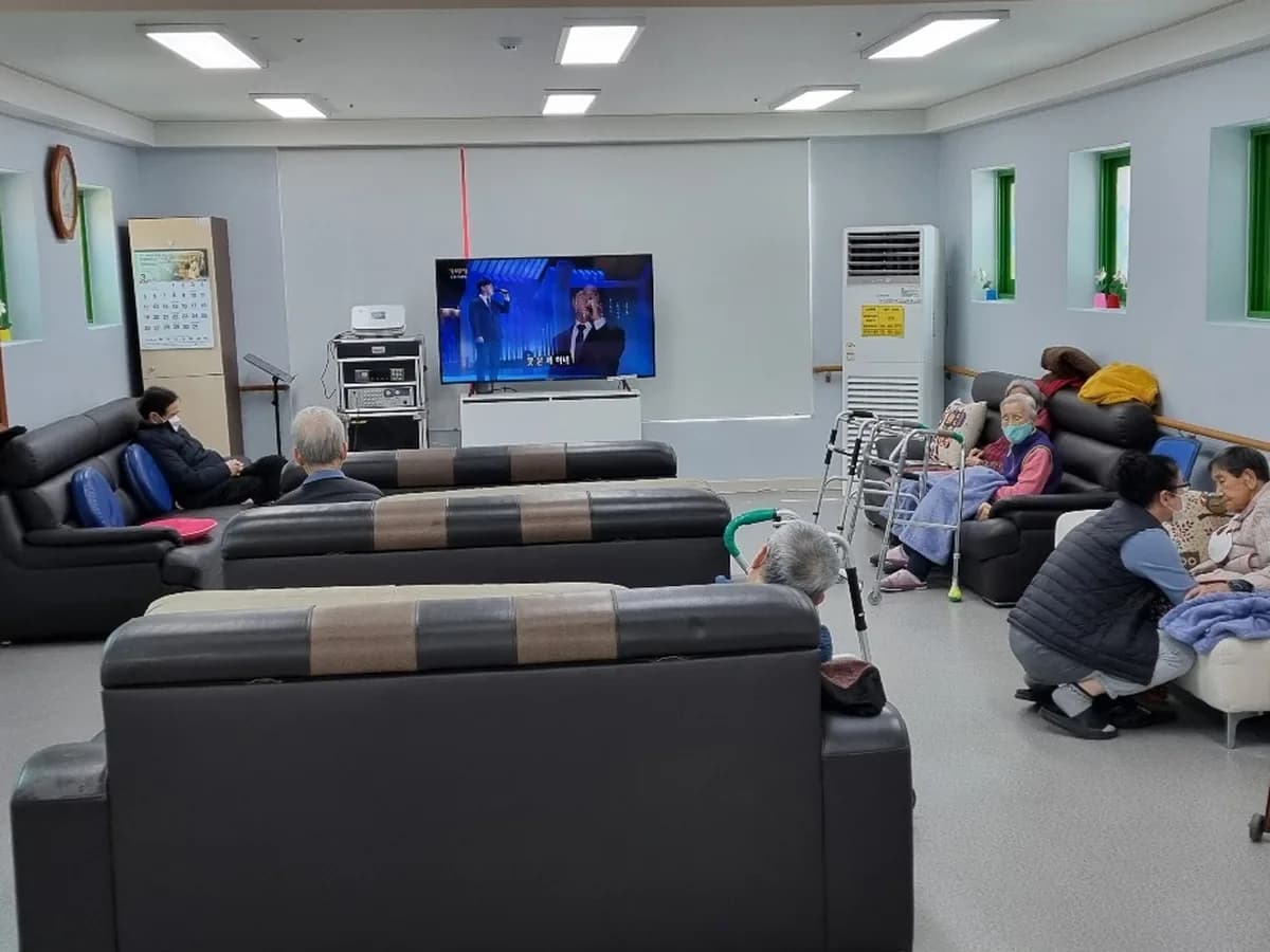 동두천성결재가노인복지센터 이미지 7
