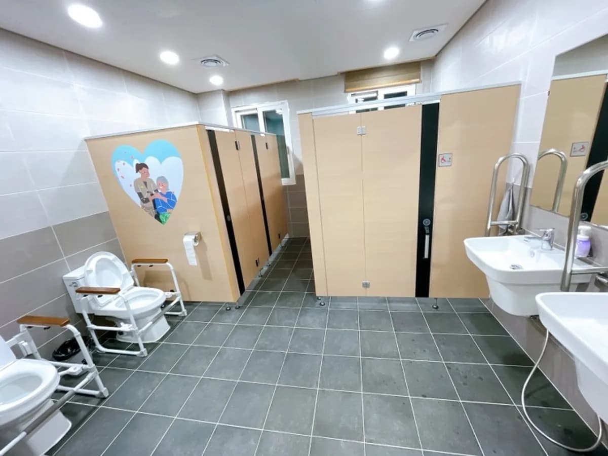 금빛사랑주야간보호센터 이미지 6