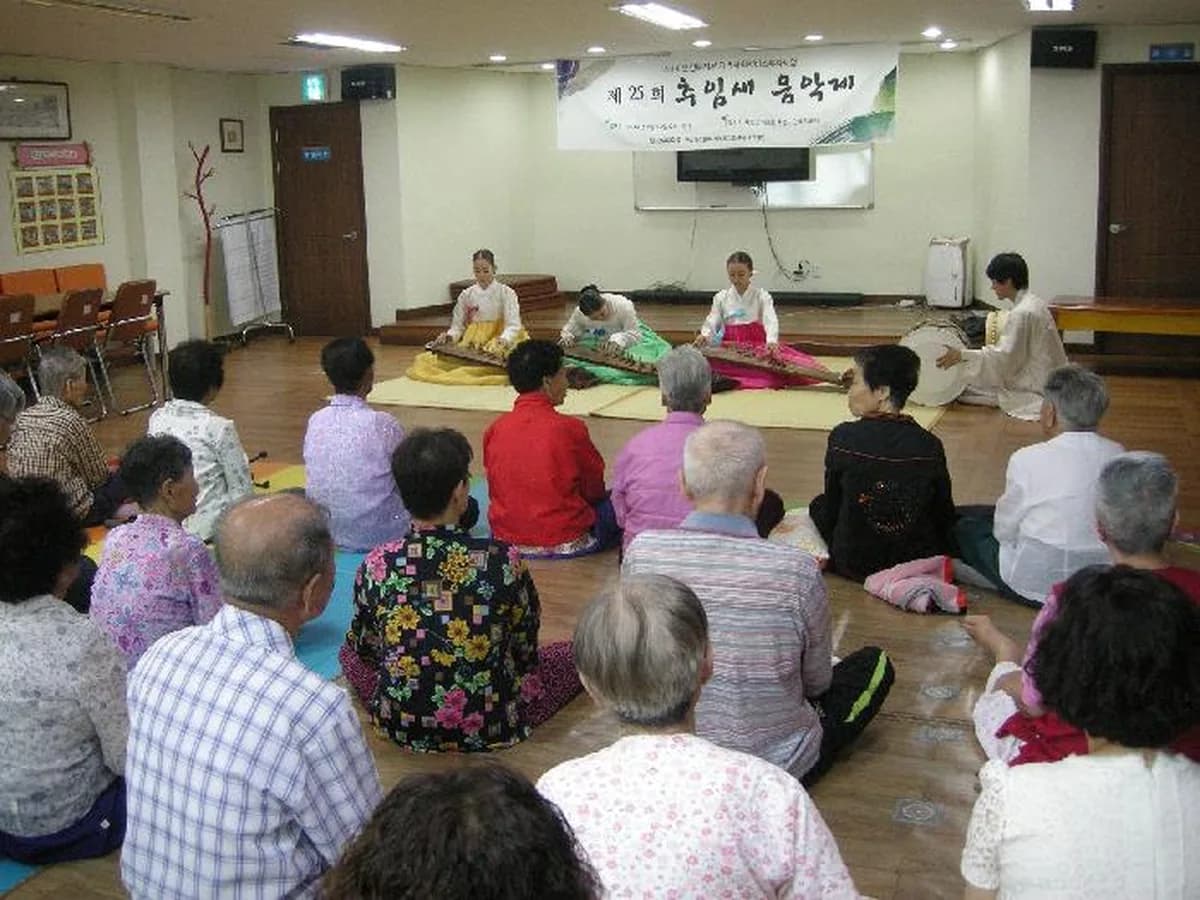 화순노인복지센터 이미지 6