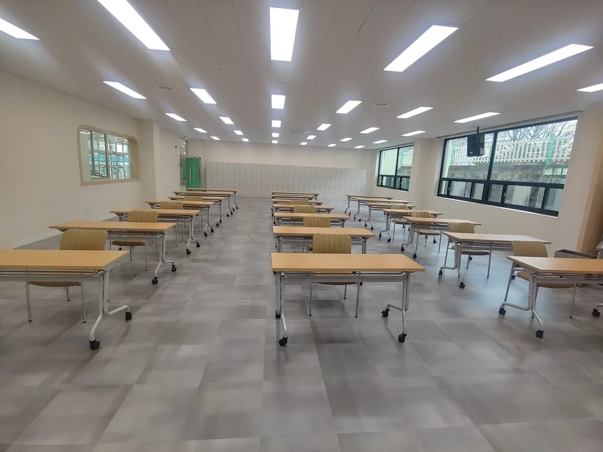 백세행복노인복지센터 내서점 이미지 2