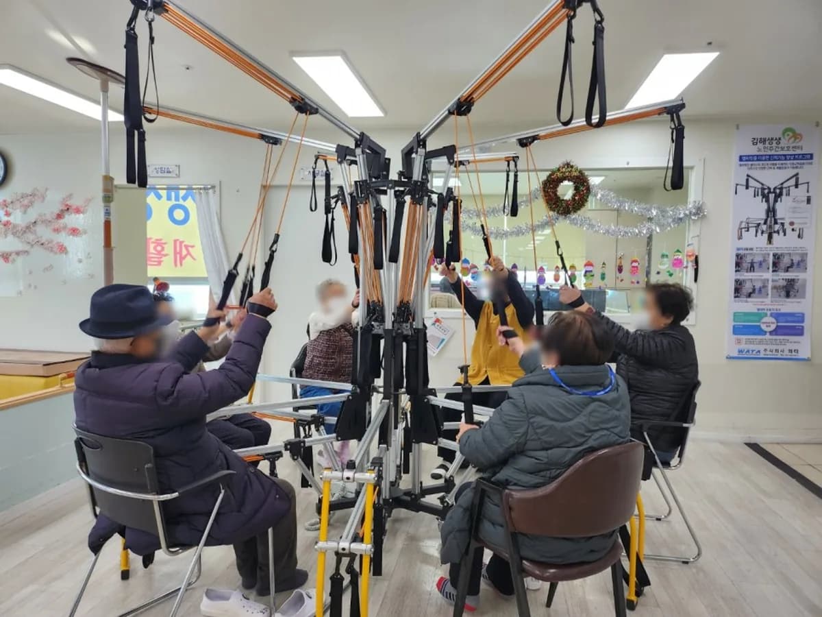 김해생생노인주간보호센터 이미지 3