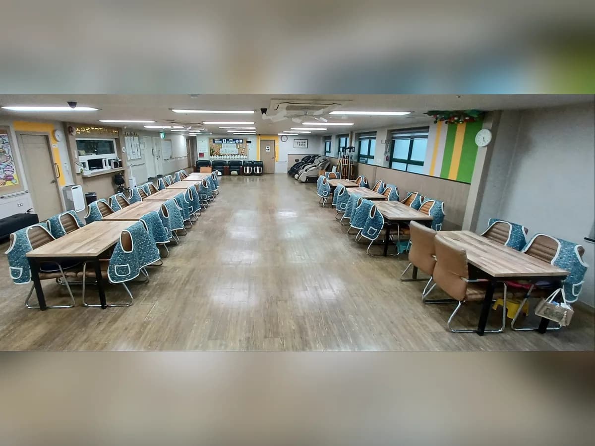 온종일주간보호센터 이미지 6