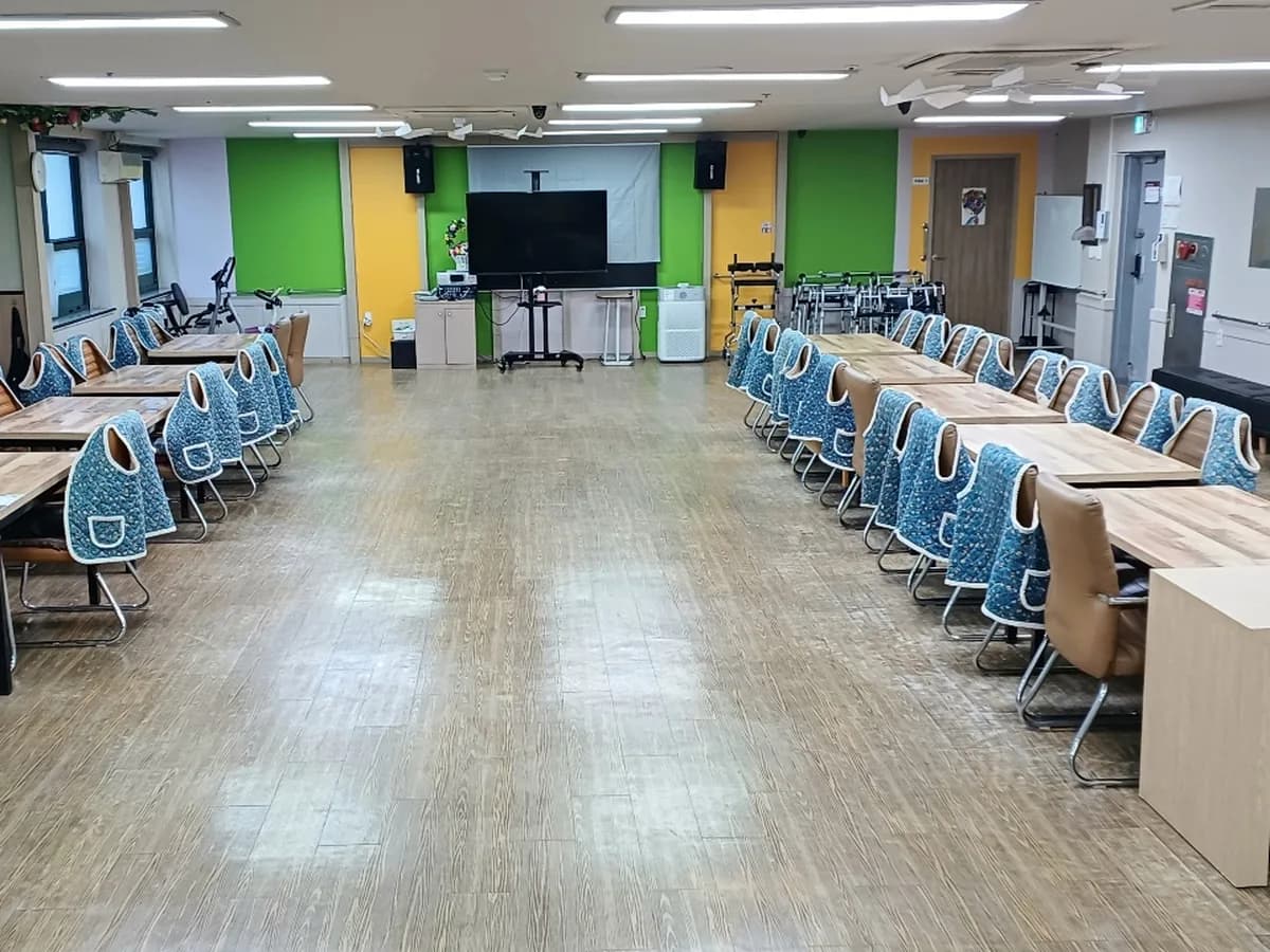 온종일주간보호센터 이미지 7