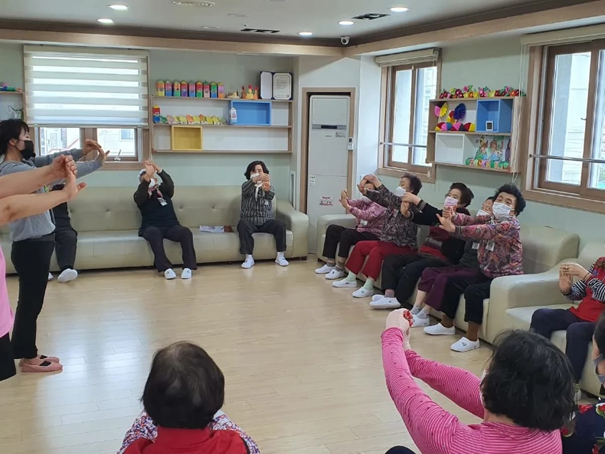 소중한노인복지센터 이미지 2