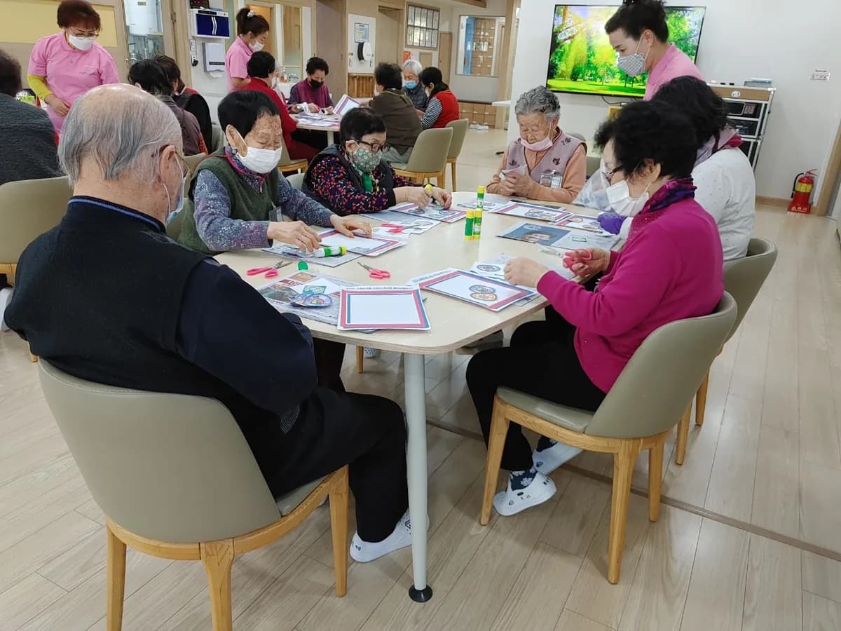 소중한노인복지센터 이미지 8