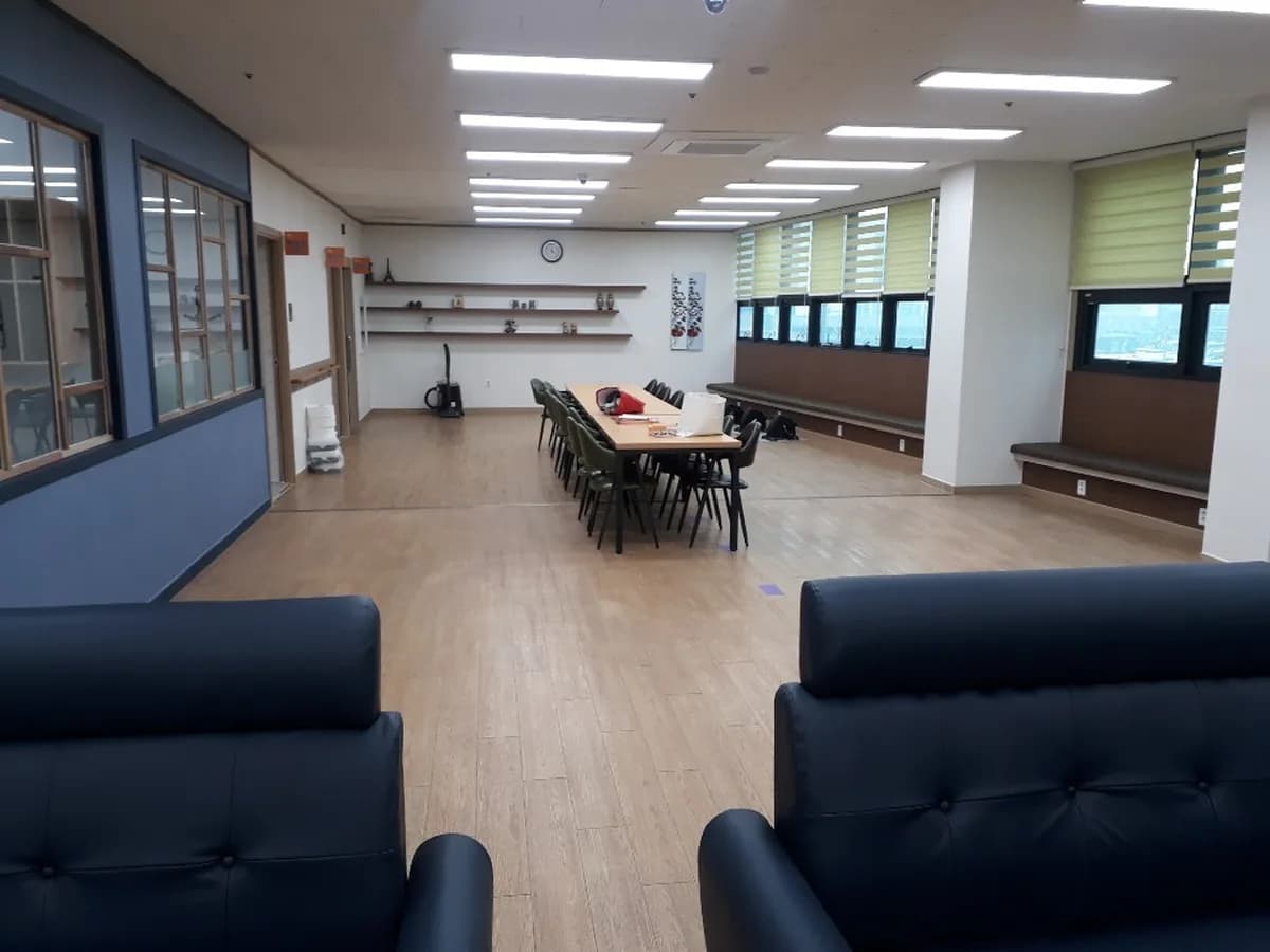 가가호호노인복지센터 이미지 3