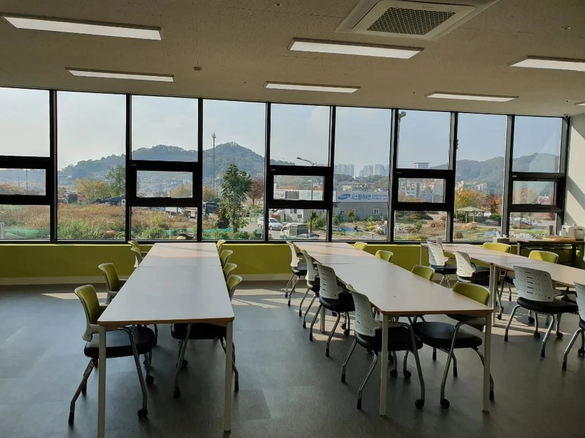 청춘학당 주간보호센터 이미지 1