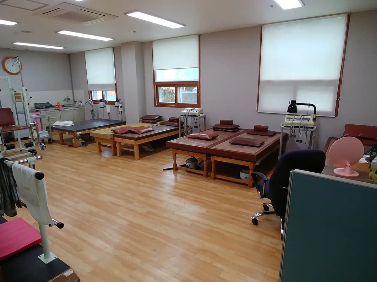 성덕노인주간보호센터 이미지 4
