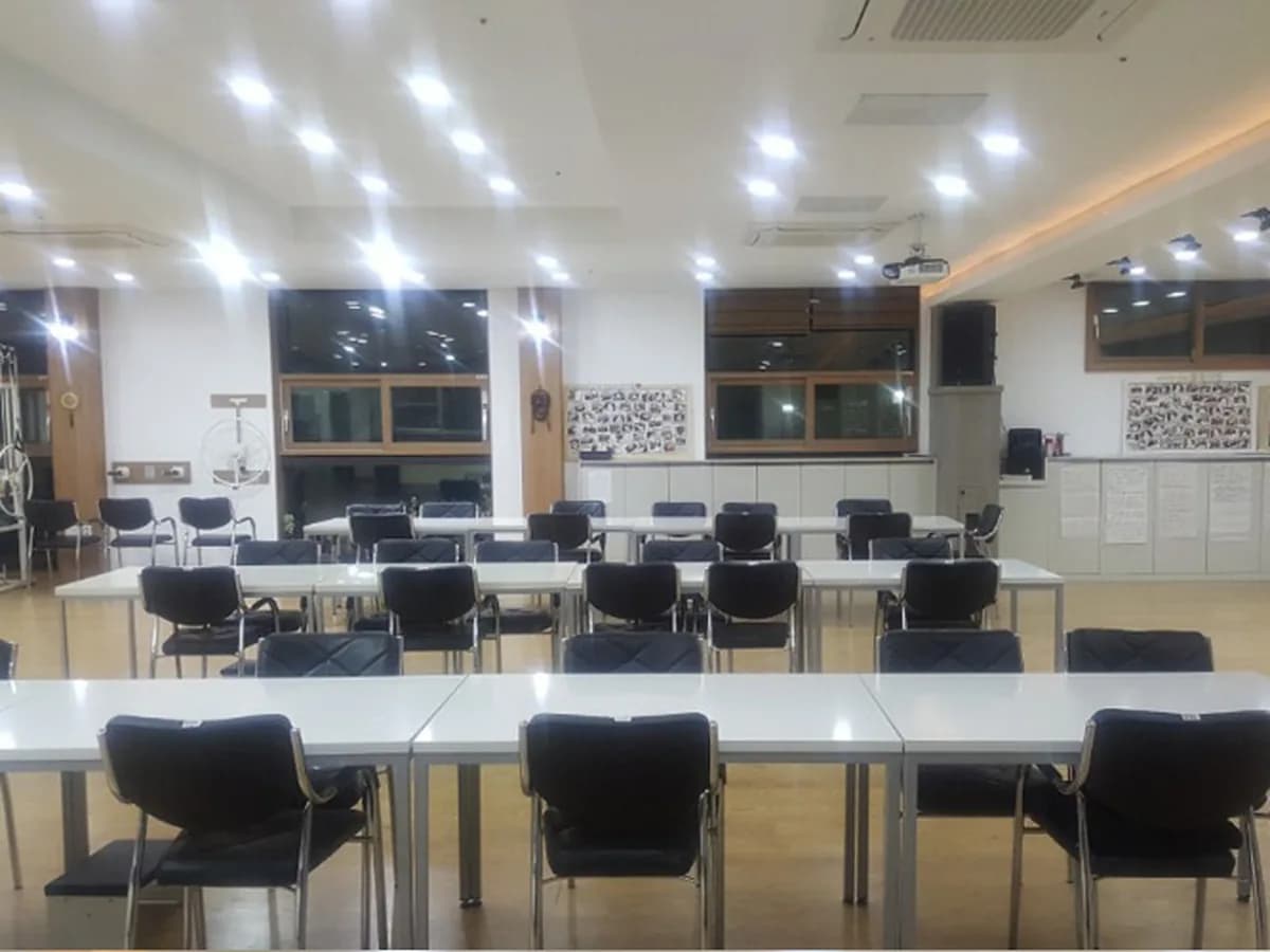 나이팅게일과 천사들 이미지 5