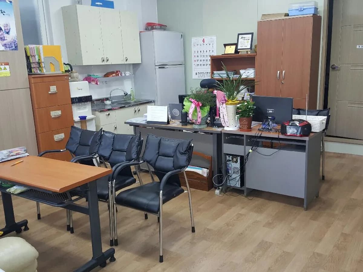 경남대성재가주간보호센터 이미지 4
