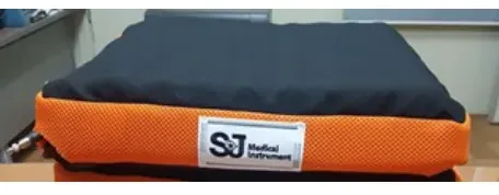 ③ 커버 (상부 불연천 · 중앙부 메쉬천 · 하부 미끄럼방지재질)